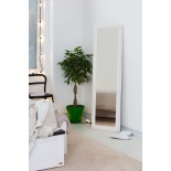 LAMPS, CUTTING BOARDS, MIRRORS