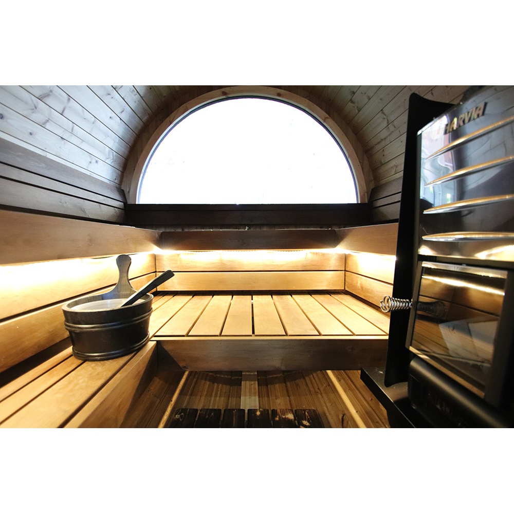 Alex-deLux-interior-02.jpg