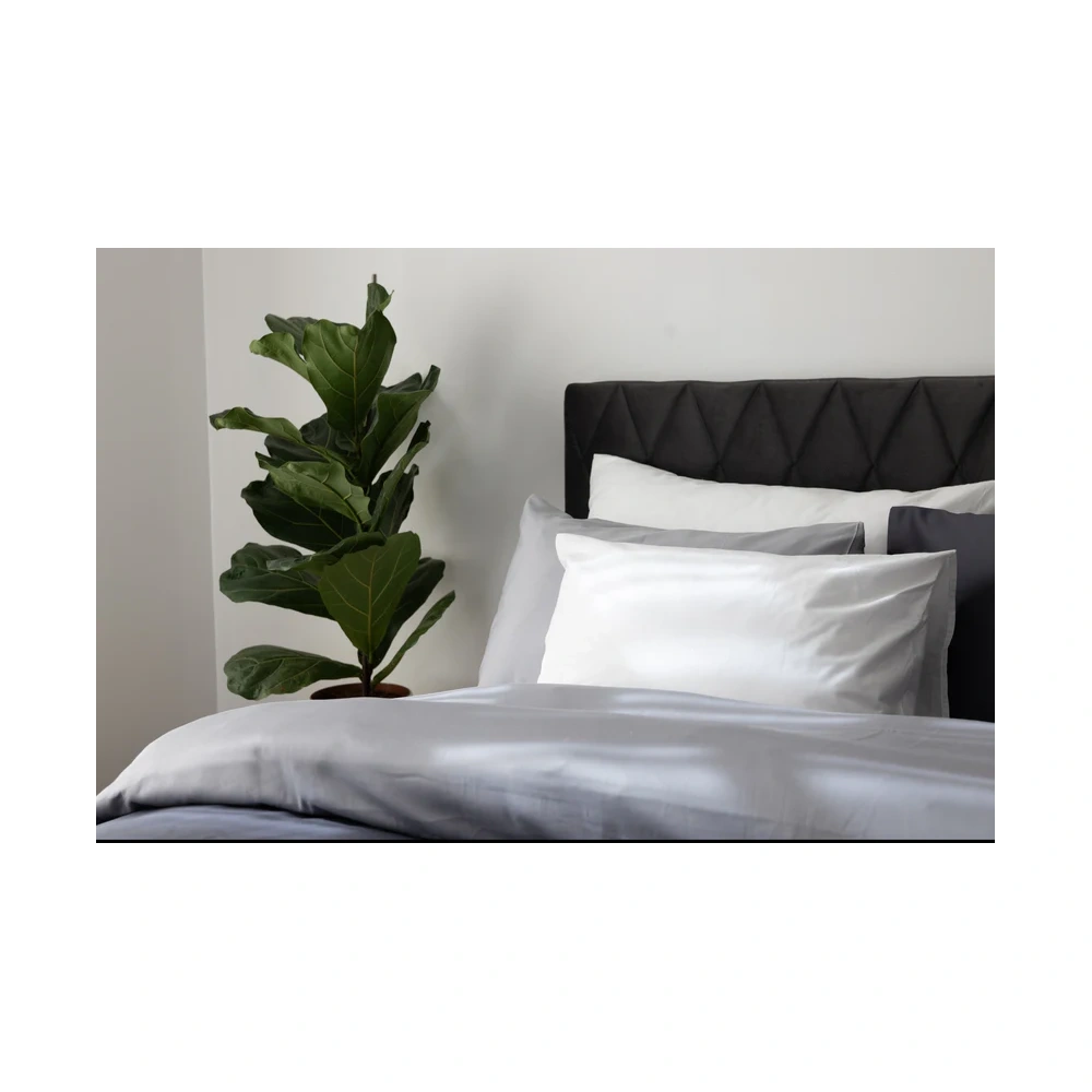 phb-silky-satin-bedlinen-set-light-grey-iron-grey_jpeg.webp
