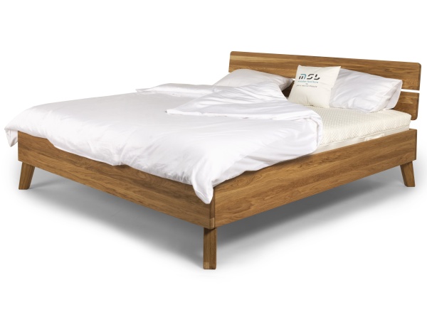 Tammepuidust voodi Amara