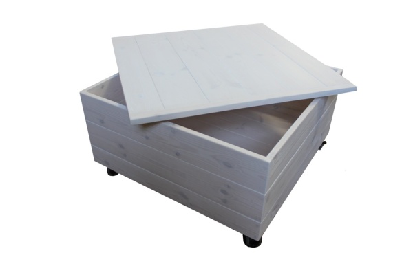 Kast ratastel